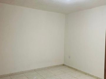 VENDO DEPARTAMENTO CERCA DE LA UVM