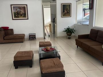 VENTA DE DEPARTAMENTO EN MAGDALENA, LIMITE CON SAN ISIDRO $162,000