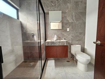 VENDO CASA EN BOCA DEL RIO, CERCA DE PLAYA EL DORADO