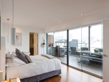 Penthouse de Lujo en Venta en Miraflores