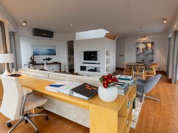 Penthouse de Lujo en Venta en Miraflores