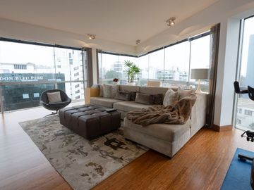 Penthouse de Lujo en Venta en Miraflores