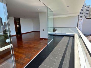 Penthouse de Lujo en Venta en San Isidro