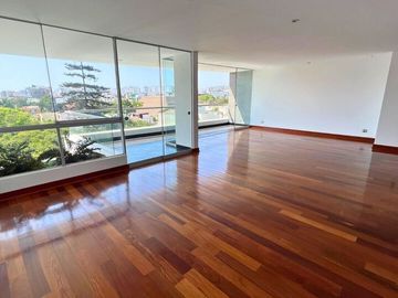 Penthouse de Lujo en Venta en San Isidro