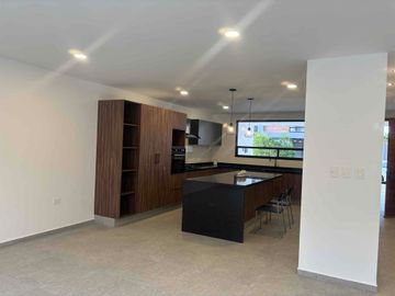 Casa en venta en Parque Nayarit