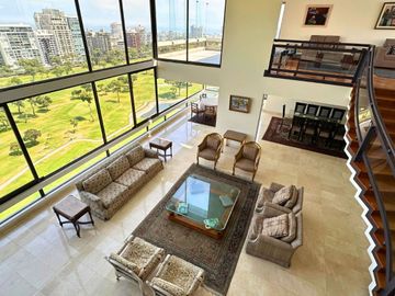 Penthouse en Vente en San Isidro Vista al Club Golf de San Isidro