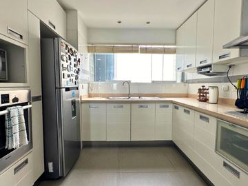 Penthouse en venta en Malecon de Miraflores con Piscina Terraza