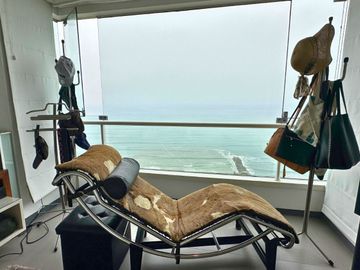Penthouse en venta en Malecon de Miraflores con Piscina Terraza