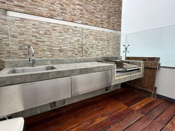 Penthouse en venta en Malecon de Miraflores con Piscina Terraza