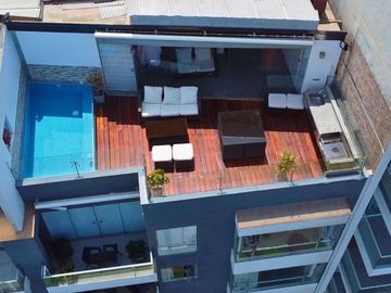 Penthouse en venta en Malecon de Miraflores con Piscina Terraza