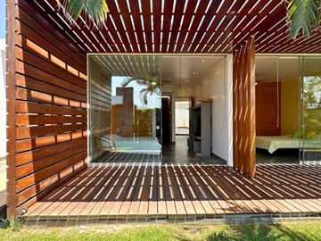 Casa de Playa en venta en Club Golf de Asia