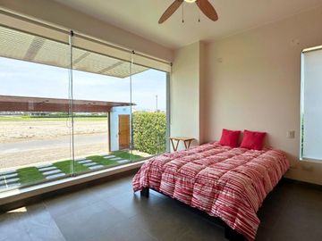Casa de Playa en venta en Club Golf de Asia