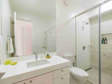 Exclusivo departamento de Lujo en Venta en Jacinto Lara San Isidro