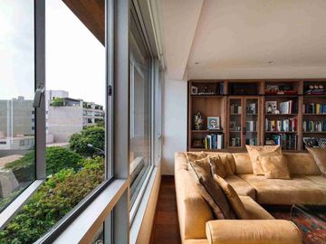 Exclusivo departamento de Lujo en Venta en Jacinto Lara San Isidro