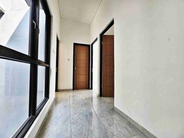 Dijual Cepat Rumah Cantik Siap Huni Lokasi Strategis dekat kemana-mana di Serpong BSD