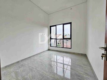 Dijual Cepat Rumah Cantik Siap Huni Lokasi Strategis dekat kemana-mana di Serpong BSD