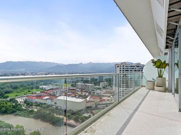 Penthouse de lujo en venta en Peninsula, Puerto Vallarta.