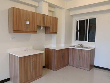 2 bedroom condo near Fishermall, Trinoma and SM North with Big Discount | Resort type and Pet Friendly