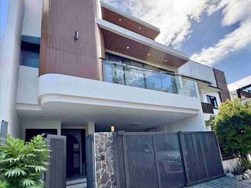 3storey Brandnew Modern House and Lot with Pool