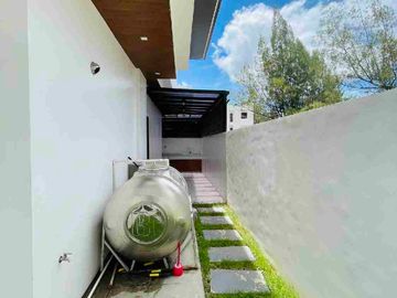 Brandnew Corner House and Lot