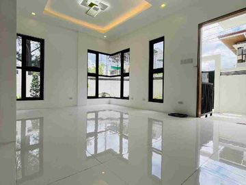 Brandnew Corner House and Lot