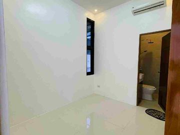 Brandnew Corner House and Lot