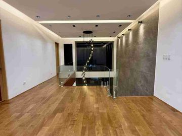 Corner Brandnew Modern House and Lot