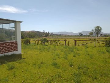 Terreno ideal para casa de campo – Equipado, amplio y con servicios listos