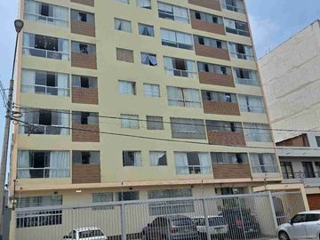 Vendo lindo departamento bien iluminado