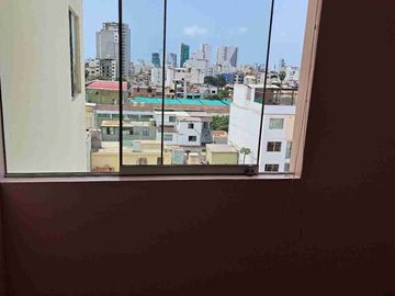Vendo lindo departamento bien iluminado