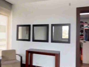 VENDO CASA VACIA DENTRO URBANIZACION EL CONDADO