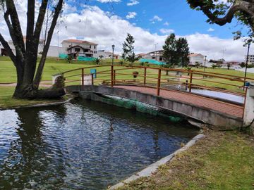 Vendo casa de una planta en el Valle de los Chillos.