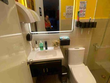 7 BEDROOMS RESALE HOUSE AND LOT IN CORDOVA CEBU NEAR CCLEX