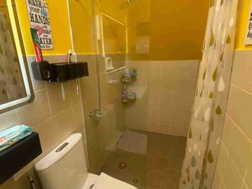 7 BEDROOMS RESALE HOUSE AND LOT IN CORDOVA CEBU NEAR CCLEX