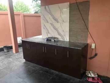 7 BEDROOMS RESALE HOUSE AND LOT IN CORDOVA CEBU NEAR CCLEX