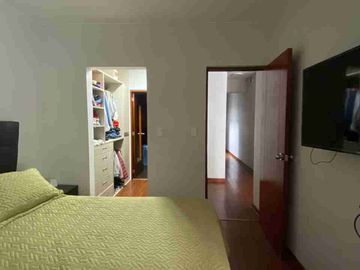 VENDO DPTO  PISO 1 FRENTE A PARQUE SAN BORJA