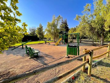Sitio, Cond. Por Av. El Valle, Algarrobos, Piedra Roja, Chicureo Oriente