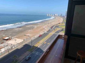 se vende hermoso departamento con vista al mar en exclusivo Edificio Los Delfines
