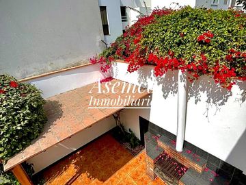 Venta de Moderna Casa en Chacarilla del Estanque – Surco