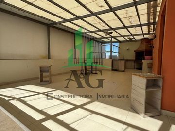 VENDO LINDO Y ACOGEDOR DEPARTAMENTO 111.85 mt.CERRO COLORADO CERCA AREQUIPA CENTER, CON 3 DORMITORIOS, 2 BAÑOS, ZONA DE PARRILLAS, DEPÓSITO Y COCHERA