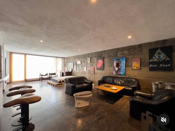 VENDO HERMOSA CASA URB RANCHO SAN FRANCISCO - MIRAVALLE - CUMBAYA