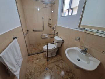 Casa en venta – La Ribera II, Valle de Los Chillos