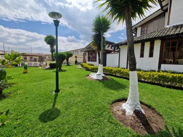 Casa en venta – La Ribera II, Valle de Los Chillos