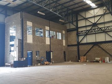 BODEGA VENTA AREA 2248 M2 ACOPI YUMBO
