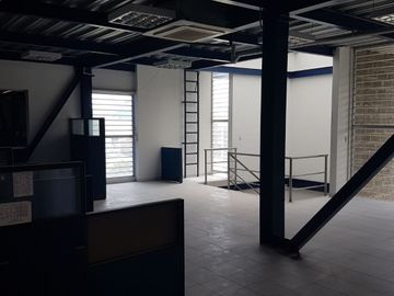 BODEGA VENTA AREA 2248 M2 ACOPI YUMBO
