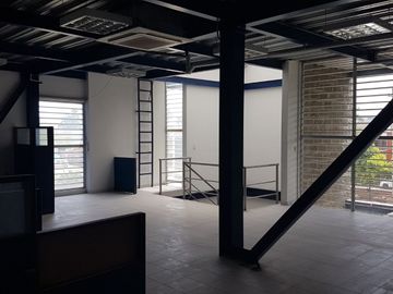 BODEGA VENTA AREA 2248 M2 ACOPI YUMBO