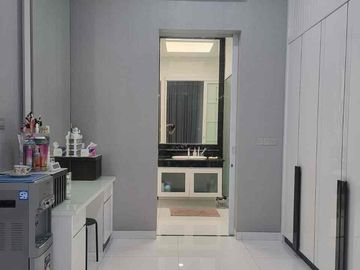 DiJual Rumah pik Flamboyan Golf Rumah Pantai Indah Kapuk
