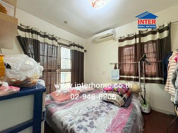 Twin house, 2 floors, 37.3 sq.w., Pruksa Village 17, Lam Luk Ka, Khlong 3, near BTS Khu Khot Station, along Khlong Sam Lam Luk Ka Road, Lam Luk Ka Roa