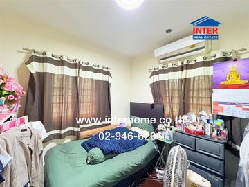 Twin house, 2 floors, 37.3 sq.w., Pruksa Village 17, Lam Luk Ka, Khlong 3, near BTS Khu Khot Station, along Khlong Sam Lam Luk Ka Road, Lam Luk Ka Roa