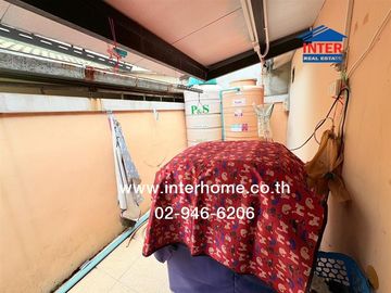 Twin house, 2 floors, 37.3 sq.w., Pruksa Village 17, Lam Luk Ka, Khlong 3, near BTS Khu Khot Station, along Khlong Sam Lam Luk Ka Road, Lam Luk Ka Roa